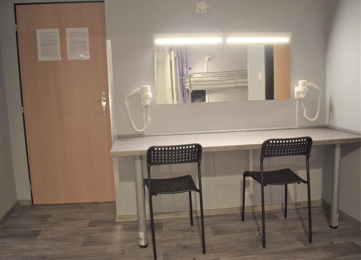 Globe Hostel Prague Adults Only Экстерьер фото